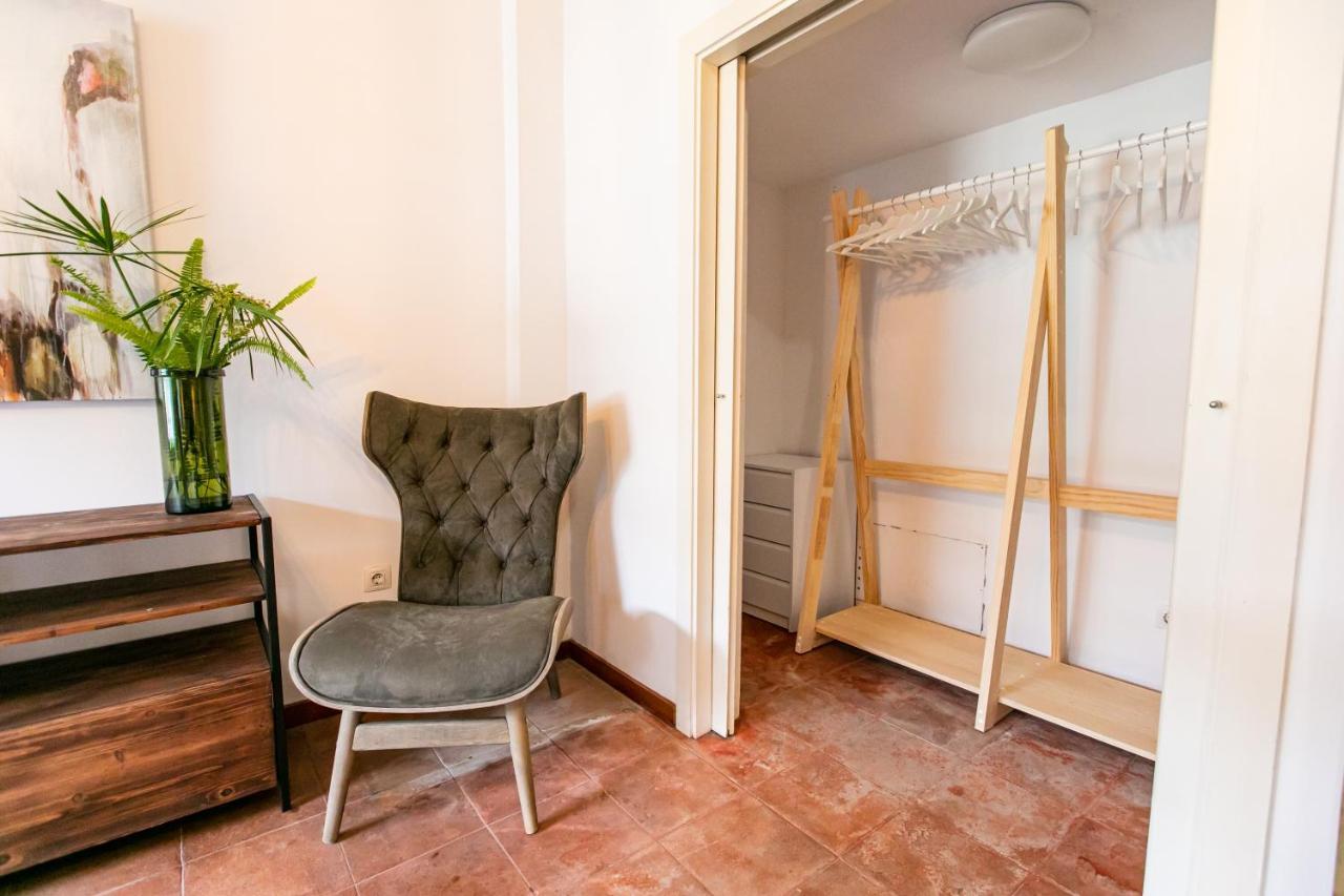 Apartamento 3 Dormitorios En Calle San Vicente. Sevilla Eksteriør bilde