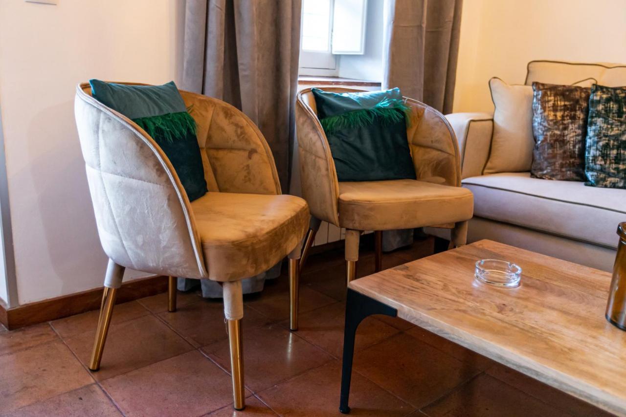 Apartamento 3 Dormitorios En Calle San Vicente. Sevilla Eksteriør bilde