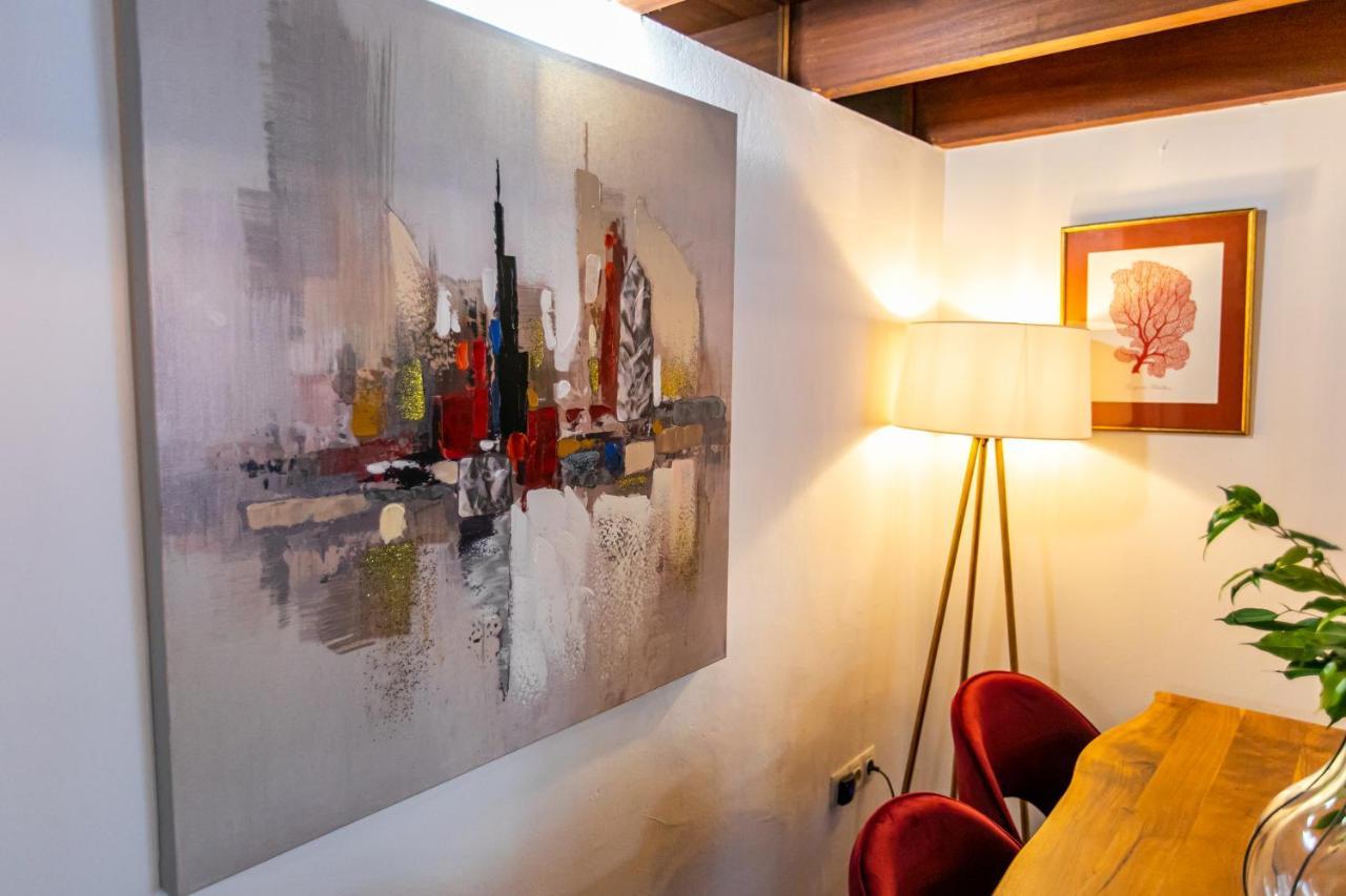 Apartamento 3 Dormitorios En Calle San Vicente. Sevilla Eksteriør bilde