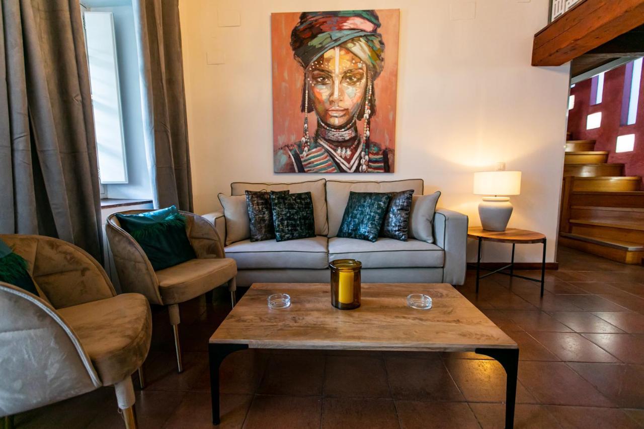 Apartamento 3 Dormitorios En Calle San Vicente. Sevilla Eksteriør bilde