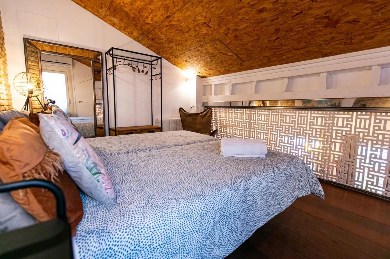 Apartamento 3 Dormitorios En Calle San Vicente. Sevilla Eksteriør bilde