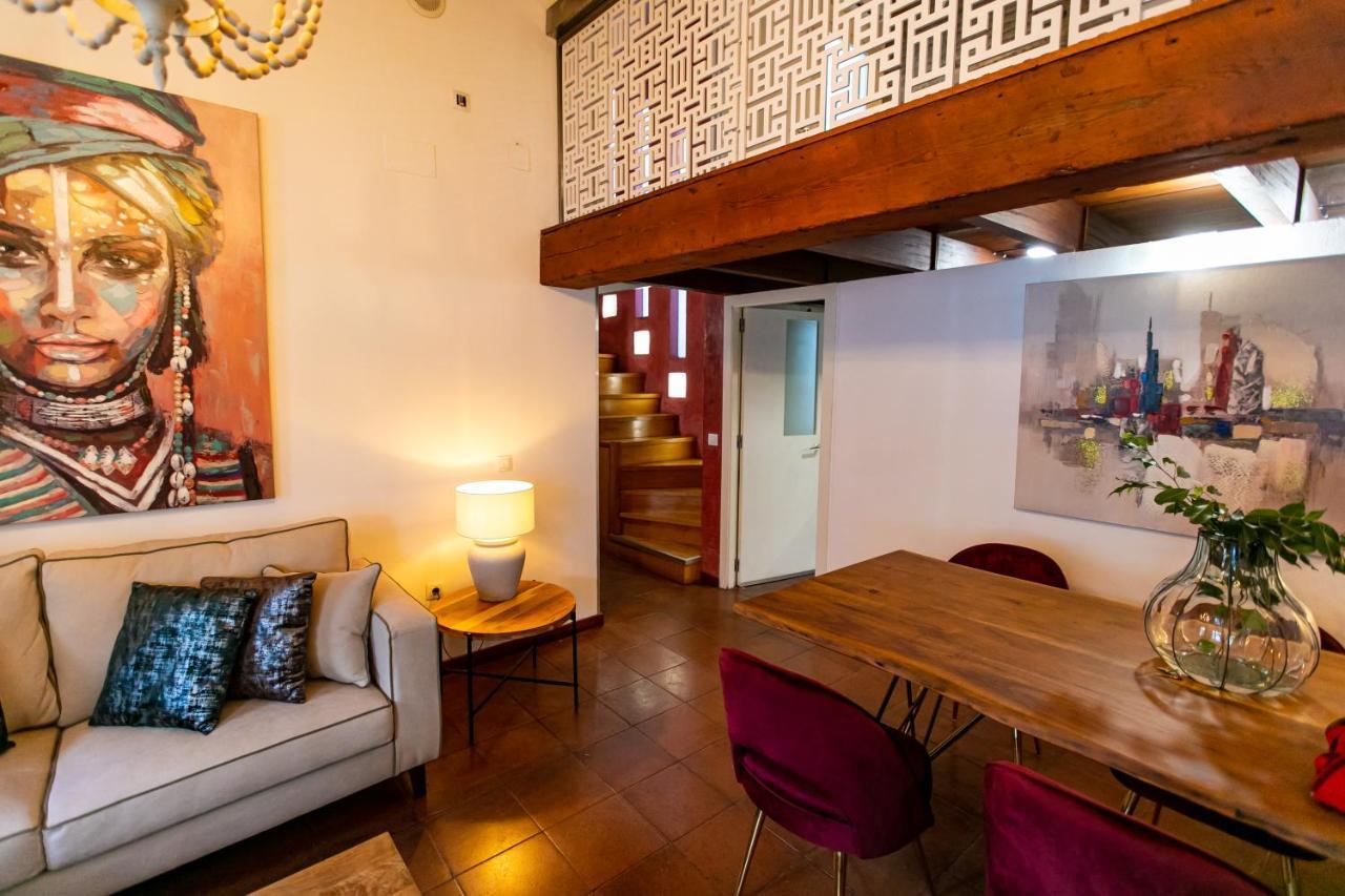 Apartamento 3 Dormitorios En Calle San Vicente. Sevilla Eksteriør bilde